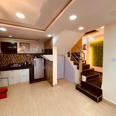 Rudhraksh Villa 4Br- Perfect Vacay Villa Масурі Екстер'єр фото