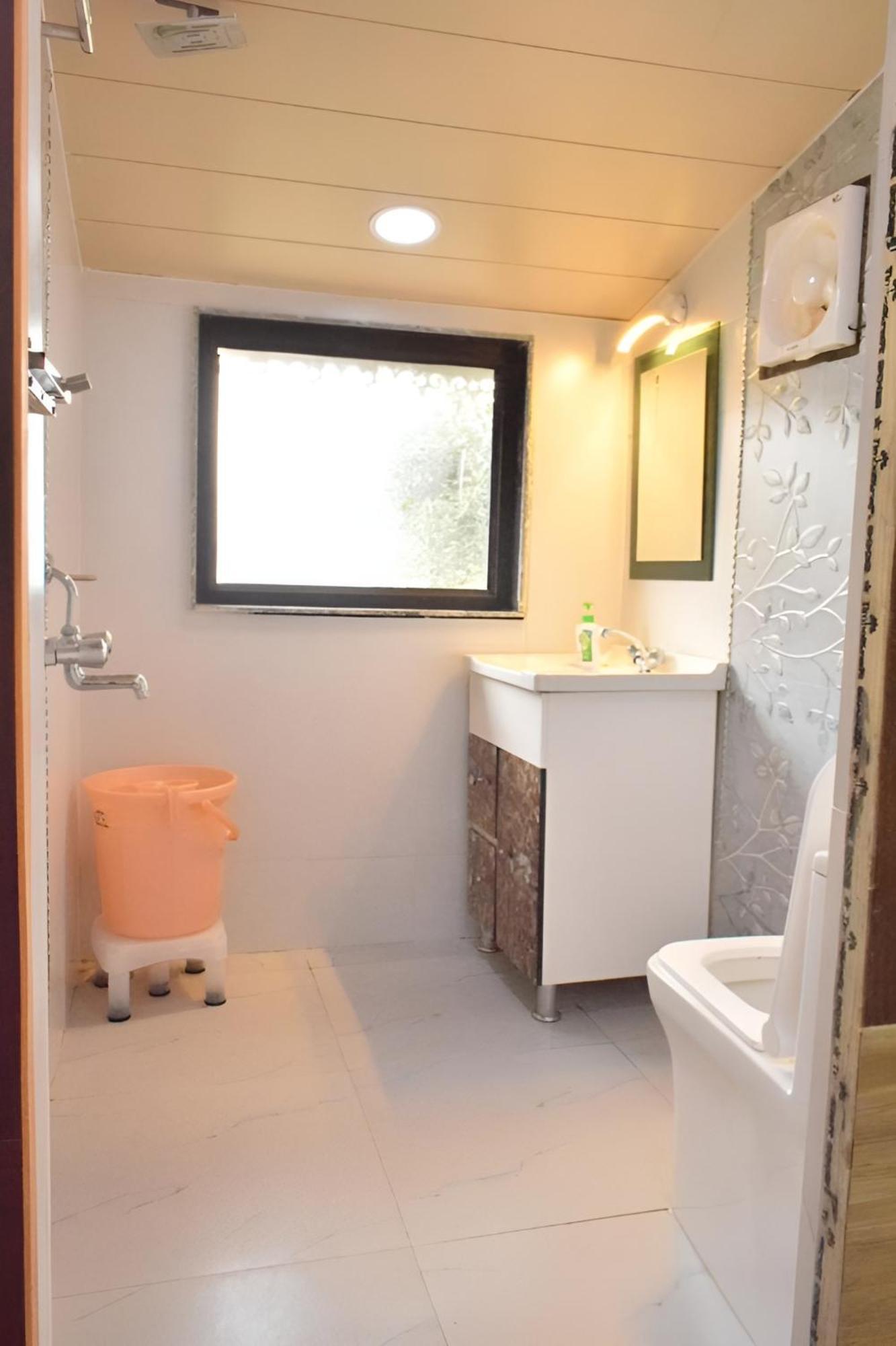 Rudhraksh Villa 4Br- Perfect Vacay Villa Масурі Екстер'єр фото