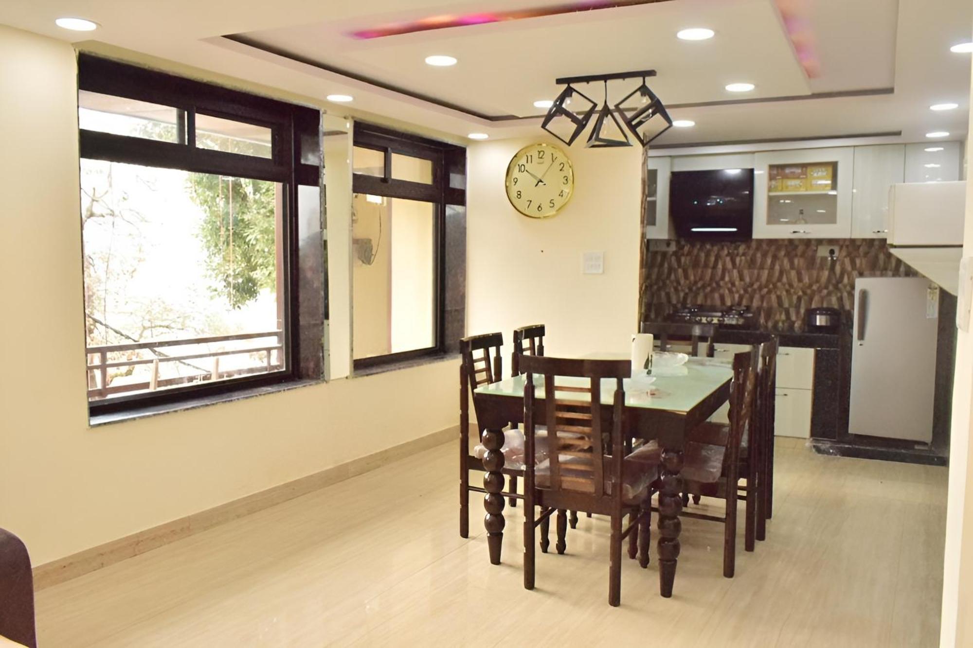 Rudhraksh Villa 4Br- Perfect Vacay Villa Масурі Екстер'єр фото
